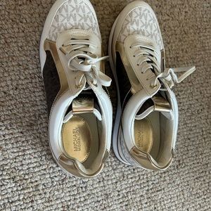 Micheal kors tennis shoes